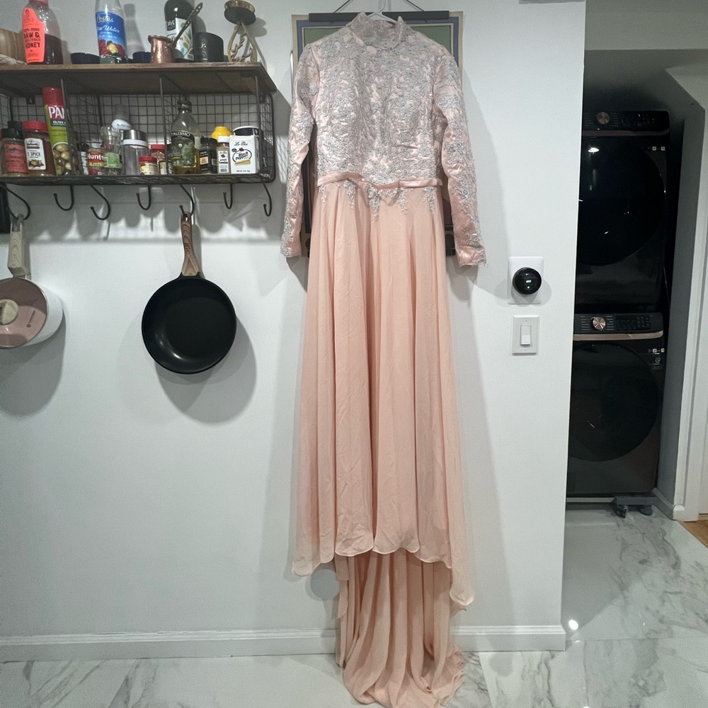 Beautiful elegant gown with train.